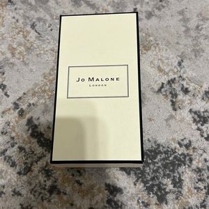 Jo Malone Perfume Box